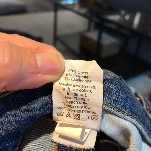 Madewell distressed high riser skinny jeans - Picture 12 of 15